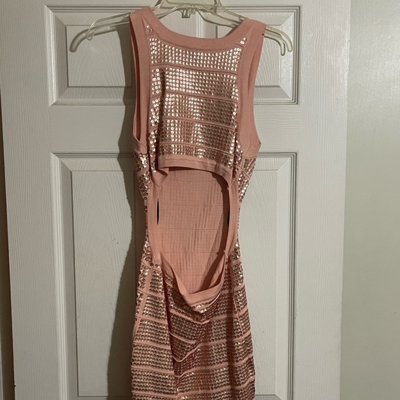 Sequin Embellished Pink dress with back out design - Picture 3 of 4